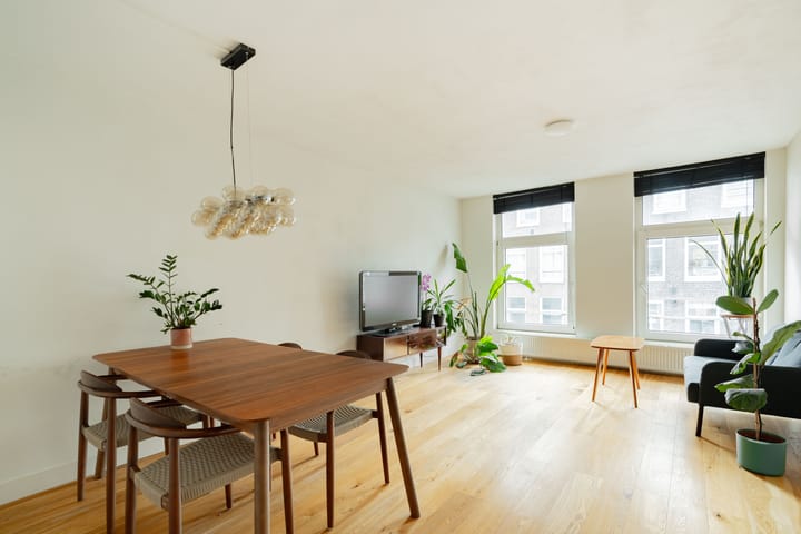 Jacob van Lennepstraat 27-3A in Amsterdam foto