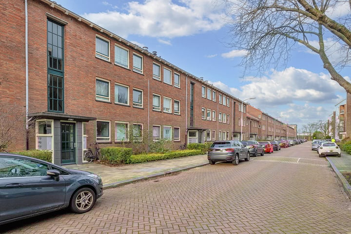 Jacob van Lennepstraat 8 in Voorburg foto