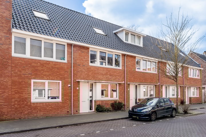 Jacob van Oudenhovenstraat 44 in Tilburg foto