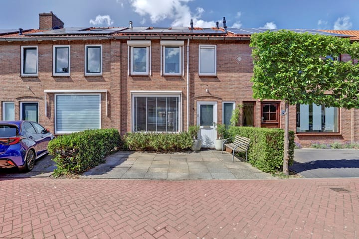 Jacob van Rijsoordstraat 12 in Rhoon foto
