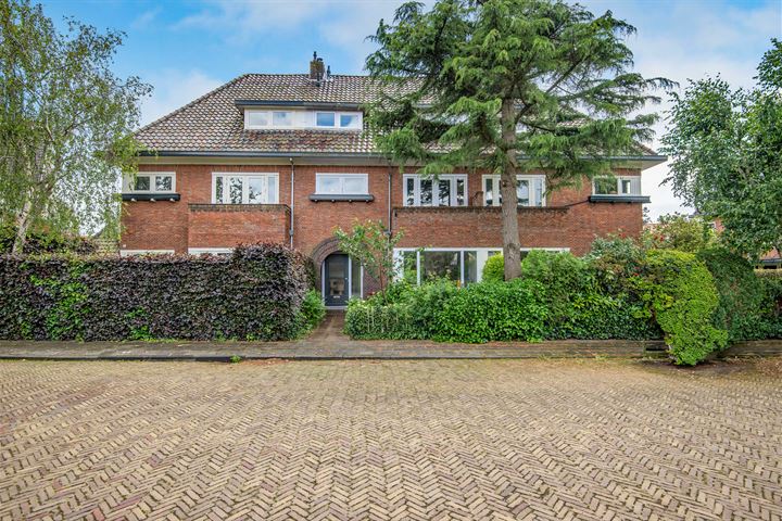 Jacob van Ruisdaellaan 40 in Heemstede foto