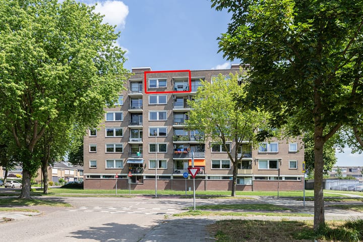 Jacob van Ruysdaelstraat 28 in Papendrecht foto