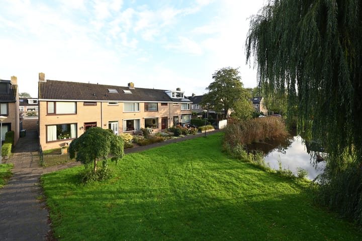 Jacob van Ruysdaelstraat 8 in Nederhorst den Berg