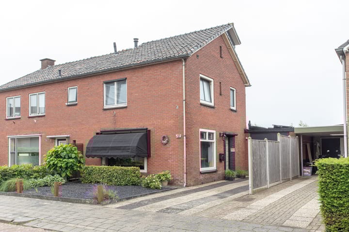 Foto van woning Jacobsonstraat 32, Wierden
