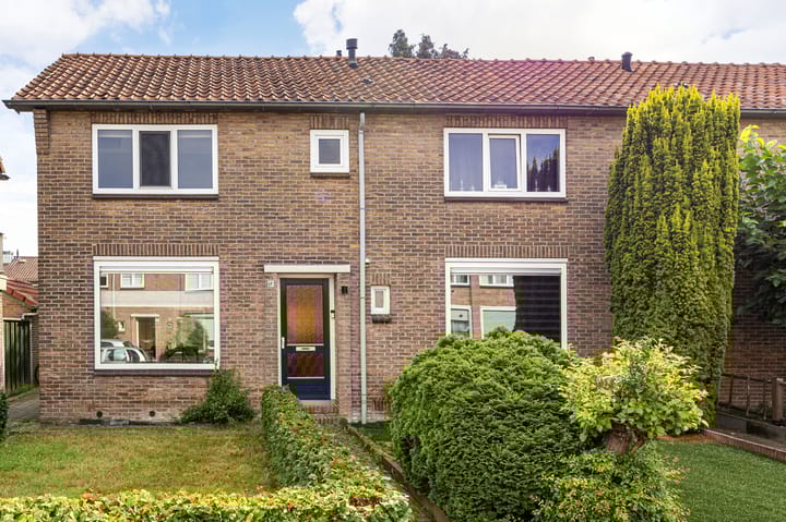 Jacobus van Veenstraat 14 in Enschede