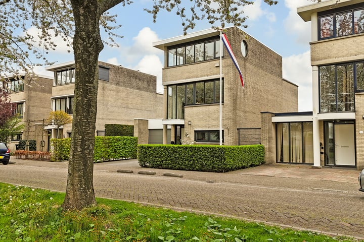 Jacobus van Vessemsingel 21 in Rotterdam