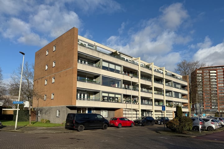 Jacques Dutilhweg 569 in Rotterdam foto