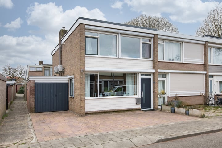 Jacques Perkstraat 6 in Zevenaar foto