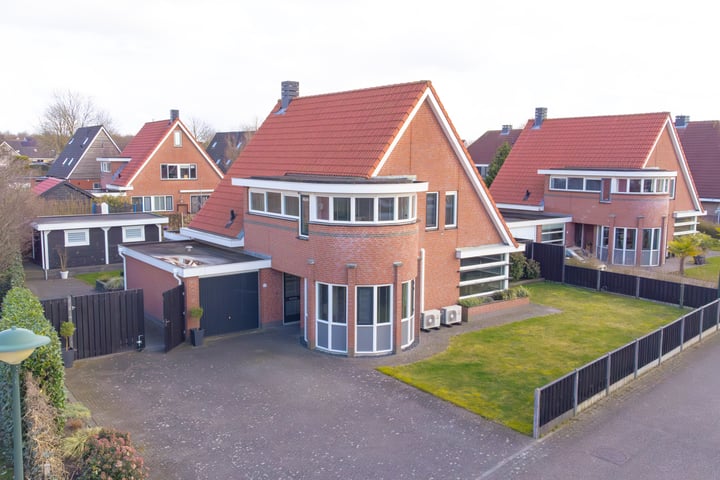 Jadedreef 16 in Emmen foto