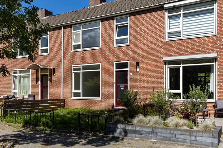 Jadestraat 34 in Groningen foto