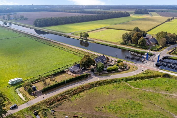 Jagerstraat 15 in Taarlo foto