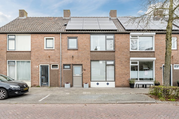 Jagilstraat 10 in Gilze foto