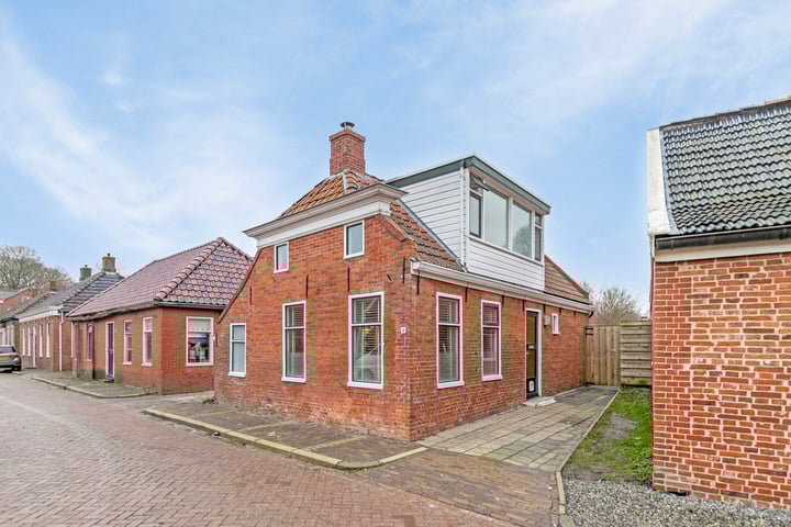 Jakobstraat 6 in Usquert foto