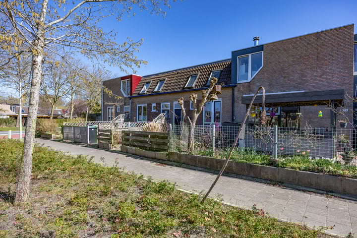 Jaltadaheerd 180 in Groningen foto