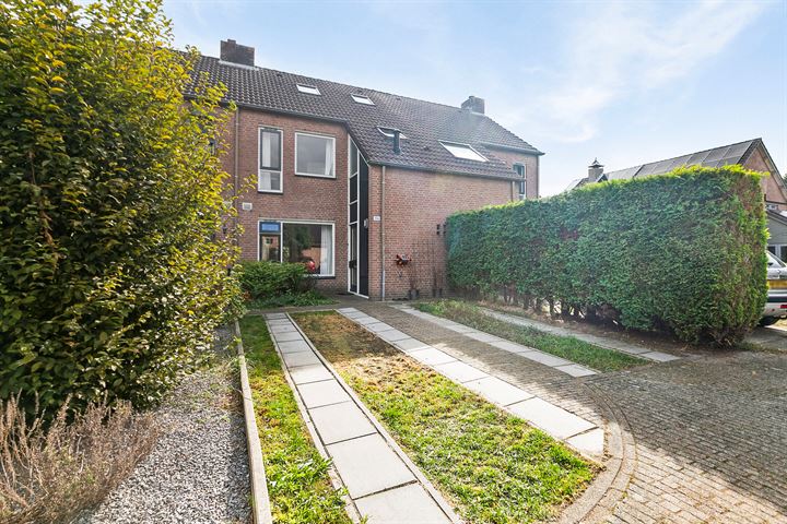 Jan de Withof 116 in Helmond foto