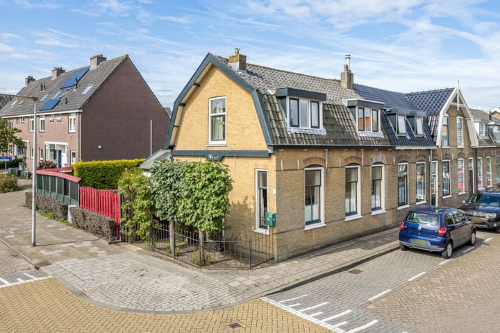 Jan Dorrekenskade-Oost 59 in Waddinxveen foto