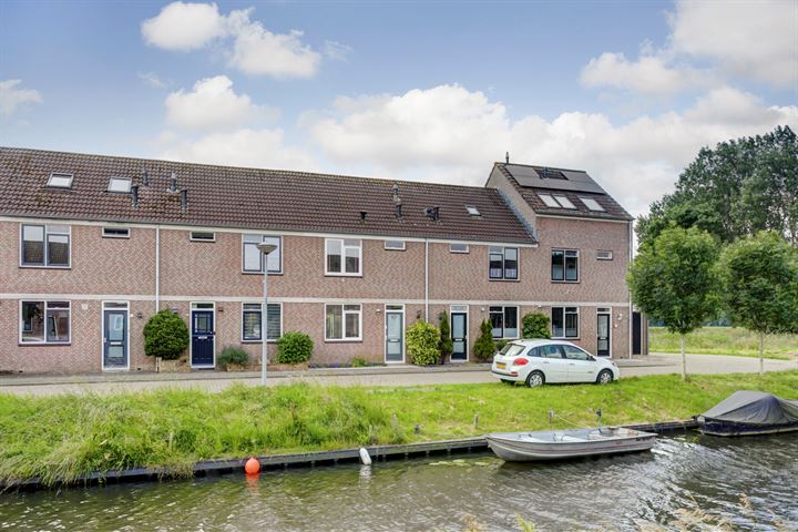 Jan Gooskaai 117 in Enkhuizen foto