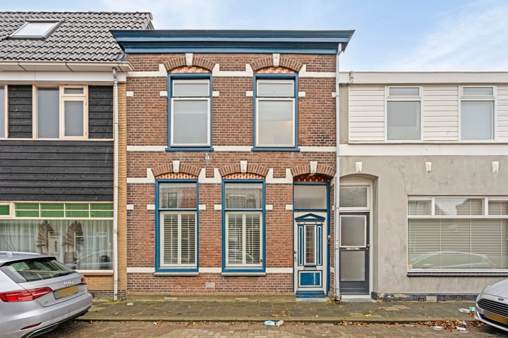Jan in 't Veltstraat 20 in Den Helder foto