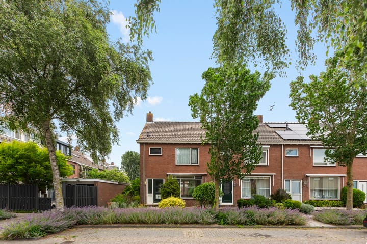 Jan Nieuwenhuyzenlaan 24 in Monnickendam