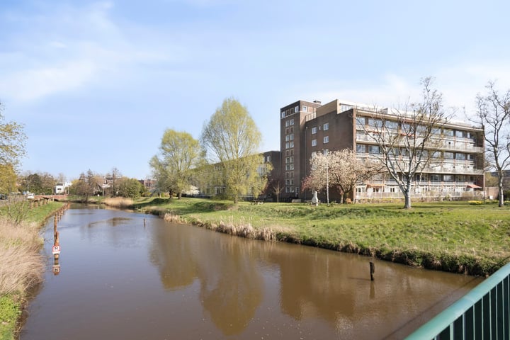 Jan Nieuwenhuyzenstraat 60B in Breda foto