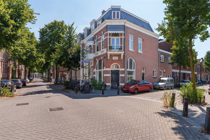 Jan Pieterszoon Coenstraat 24 in Utrecht foto