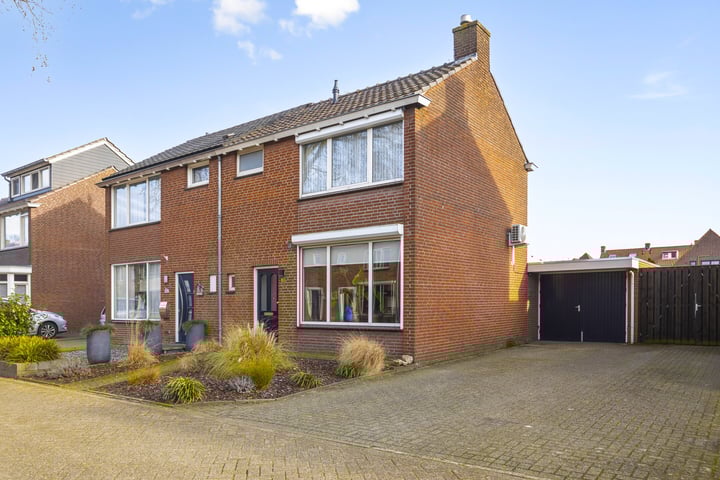 Jan Sluijtersstraat 16 in Boxmeer foto