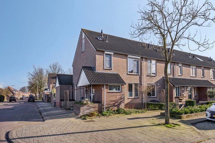 Jan Steenstraat 1 in Deventer foto