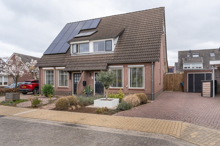 Jan Stuversstraat 14 in Hedel