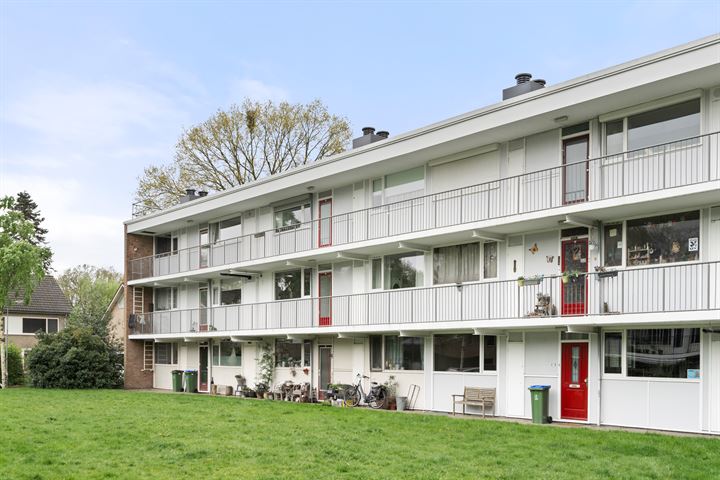 Jan Th. Tooroplaan 37 in Ede foto