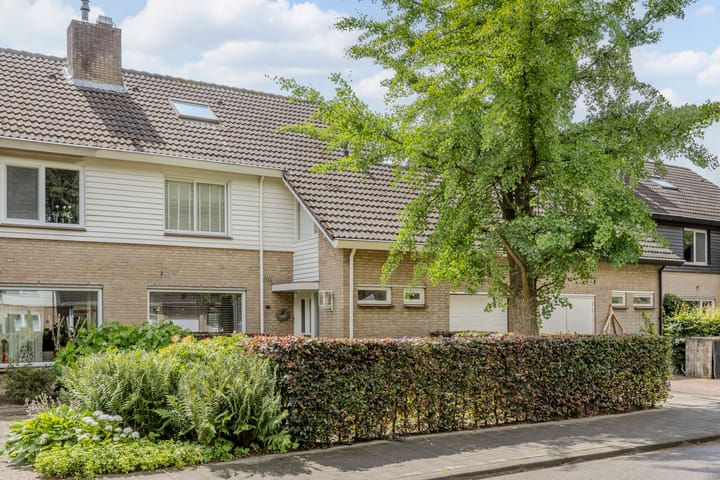 Jan Tinbergenlaan 70 in Berkel-Enschot foto