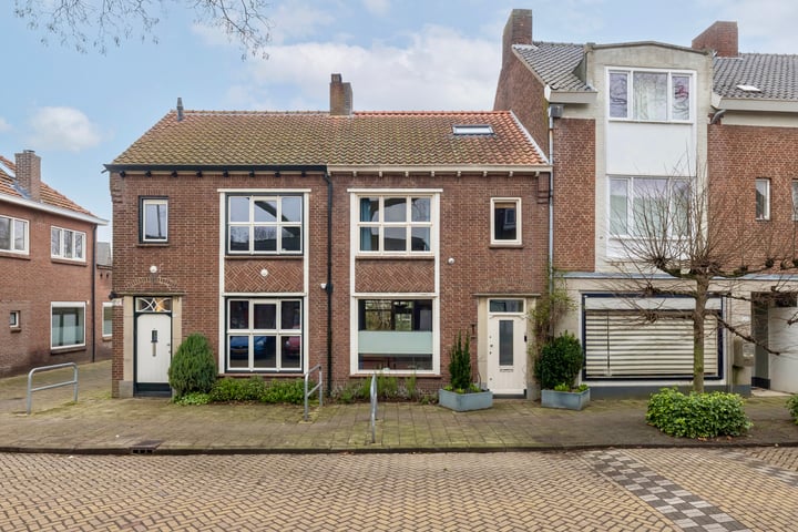 Jan Tooropstraat 22 in Eindhoven foto