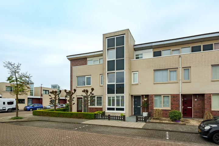 Jan van Beershove 14 in Nieuwegein