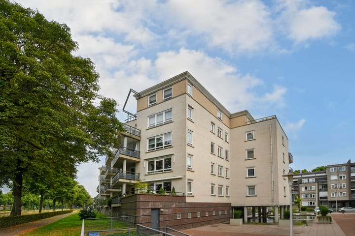 Jan van der Croonstraat 85 in Weert