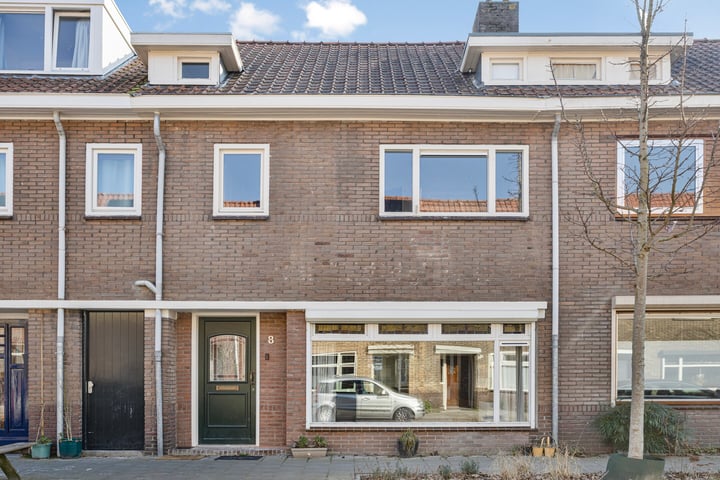 Jan van der Leestraat 8 in Tilburg foto
