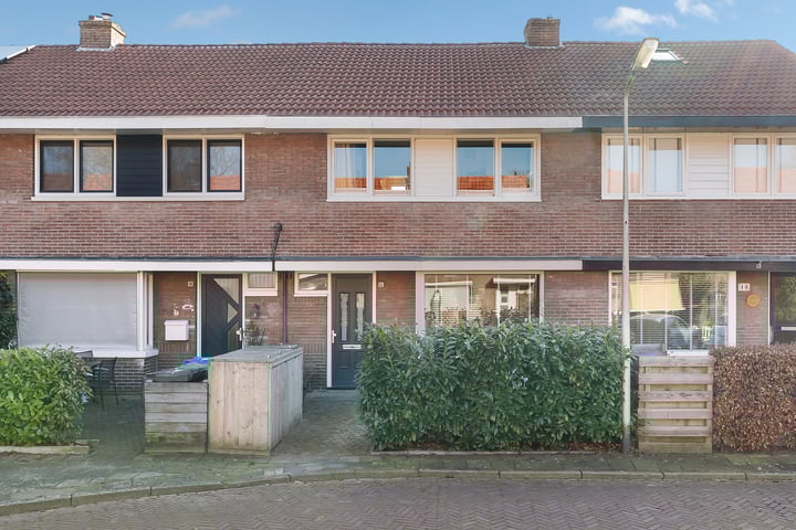 Jan van Galenstraat 16 in Meppel foto