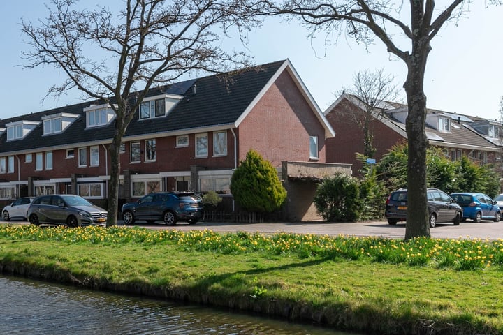 Jan van Goyenplantsoen 16a in Voorschoten