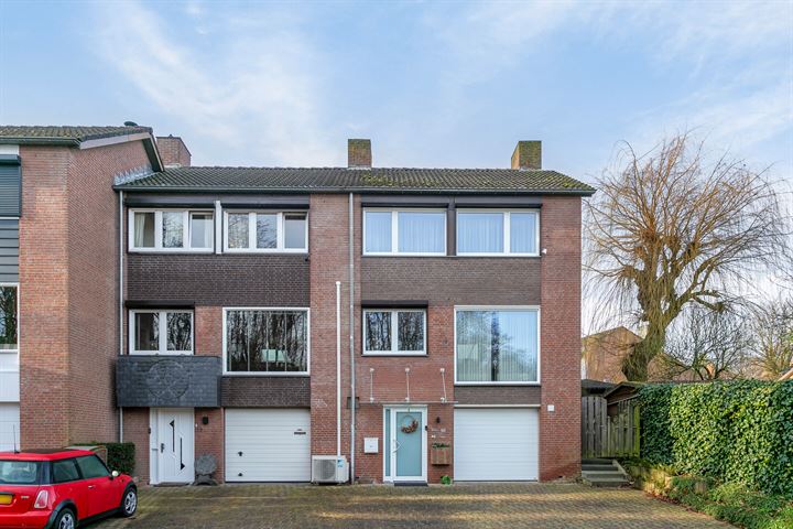 Jan van Goyenstraat 10 in Kerkrade foto