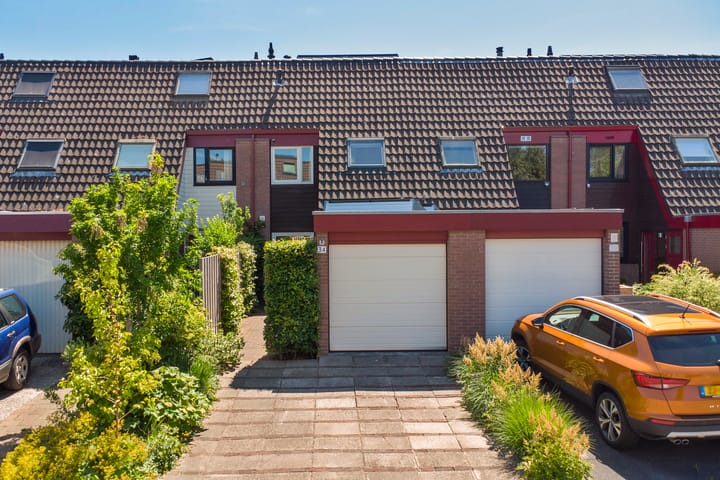 Jan van Riebeecklaan 34 in Gouda foto