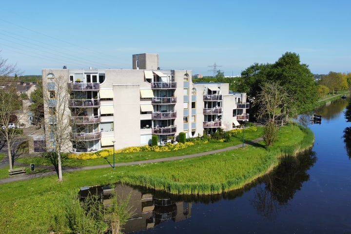Jan van Ruusbroeclaan 19 in Oegstgeest foto