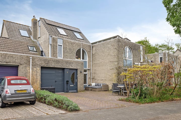 Foto van woning Jan van Ruusbroeclaan 5, Oegstgeest