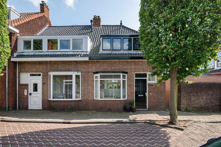 Jan van Walréstraat 10 in Haarlem