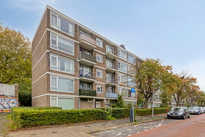 Jan van Zutphenstraat 15 in Schiedam foto