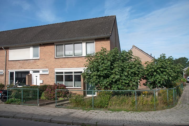 Jan Vermeerstraat 8 in Haaksbergen foto