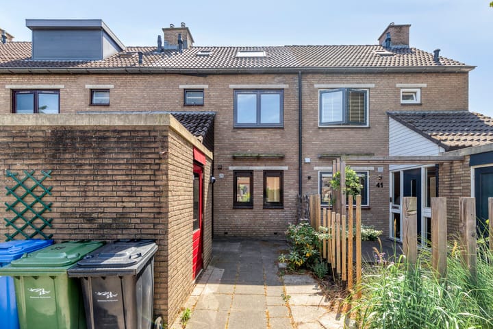 Janswaal 39 in Hoogvliet Rotterdam