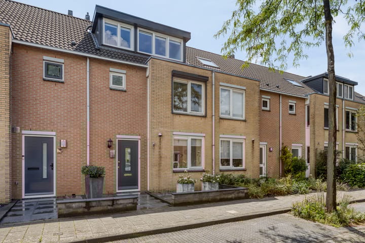 Japanstraat 46 in Alphen aan den Rijn foto
