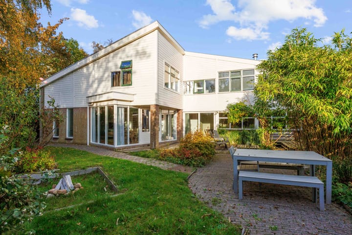 Jasmijnstraat 2 in Winsum foto