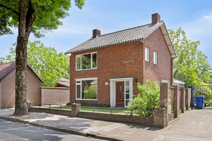 Jaspersstraat 1 in Veldhoven foto