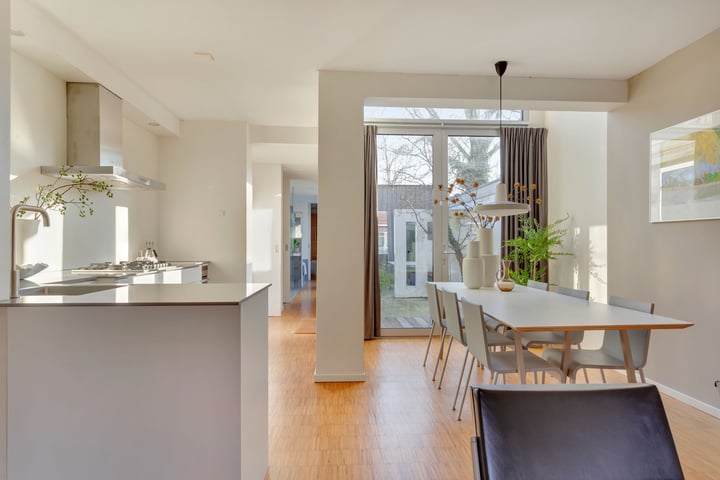 Javastraat 104 in Enschede foto