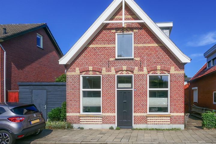 Javastraat 32 in Hengelo foto