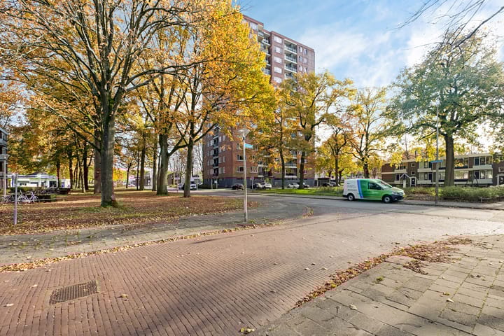 Jekerstraat 122 in Enschede foto